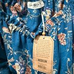 Natural Life NWT  Blue /‎ Pink Floral Tie Strap Smocked Crop Tank Top Medium Photo 4