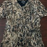 Landau Snake Skin Print V Photo 0