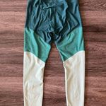 Outdoor Voices  7/8 Springs Legging Photo 1