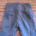 Lululemon  GREY CROP RUN ATHLETIC LEGGINGS Photo 1