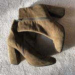 Steve Madden  olive/army green suede bootie heels - 9 Photo 0
