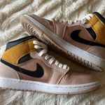 Jordan Air  1 “Particle Beige” Photo 0