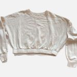 Hollister elastic bottom cropped sweatshirt- size medium Photo 0