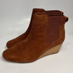 Lands' End Lands‎ End suede wedge booties size 9 Photo 3