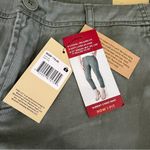 Woolrich NWT  Sunday Chino pants $79 Size 8 Photo 3
