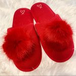 Victoria's Secret Victoria‎ ‘s Secret Slippers Photo 0