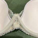 Chantelle Underwire Bra Sz 34D. Photo 6