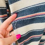 Urban Outfitters Striped Long Sleeve V-Neck Top Sz Small Photo 3