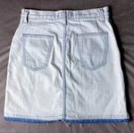 Current/Elliott Light Wash Bleached Denim Raw Edge Naval Mini Skirt Sz 25 Photo 4