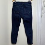 Old Navy  Rockstar Super Skinny High Rise Women’s Size 14 Medium Wash 28” Inseam Photo 3