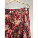 L'Agence NWT L’ Agence Fernanda Pleated Midi Skirt Dark Red Floral Size 10 Photo 4