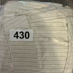 Liz Claiborne Cream Bermuda Shorts with Textured Fabric Photo 3