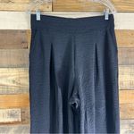 Lululemon  Can You Feel The Pleat Crop in Black Size 10 Photo 3