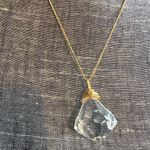 Boutique Glass Crystal Pendant Necklace on Golden Chain Fairytale Feminine Statement NWT Photo 1