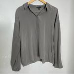 Eileen Fisher  100% Silk Georgette Crepe Classic V-neck Shirt Button Down S Flaw‎ Photo 2
