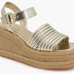 Kenneth Cole Gold  wedges Photo 0