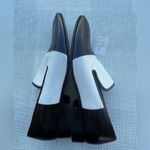 CELINE  PARIS WOMENS Black and White Slip-On Shoes SIZE 35 made Italy Photo 6