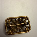 Vintage capri signed floral brooch Gold Photo 1