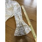 Elle  white floral lace lined Scoop Neck 3/4‎ bell  sleeve blouse women's size M Photo 5
