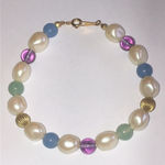 Avon Vintage Faux Pearl Purple Green Gold Tone Beaded Boho Bracelet Photo 4