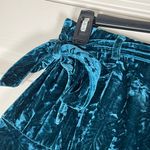 SO Women’s Small Turquoise Velvet Skirt With Fabric Belt Blue Photo 2