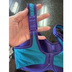 Wacoal  Sports Bra 36DDD Supportive Adjustable Purple Teal Gym 853209 Workout Photo 2