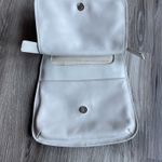 Nine West Vintage Leather Crossbody Bag Purse Ivory Cream Smooth Pebbled Flat Photo 3