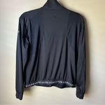 Under Armour  Jacket Womens Small Heat Gear Loose Full Zip Pockets Lightweight Photo 3