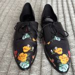 Nine West  Black and Yellow Floral Flats Photo 8