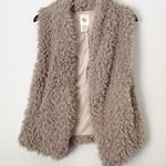 Billabong Faux Fur Sherpa Open Vest Small Photo 4