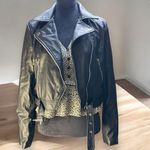 Ambiance women’s 100% Faux Leather Moto Cropped Jacket Size L Biker Modern Chic Black Size L Photo 1