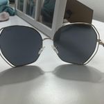 Quay Australia Sunglasses Photo 3