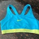Nike  sports bra Photo 0