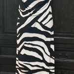 J.B.S. Cream & Blk stripe long sleeveless dress w/gold chain neckline - Size Small Photo 2