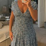 Princess Polly Dress Photo 1