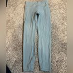 Vuori Women's Leggings Size Small Photo 3