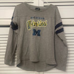 Michigan Women’s Long Sleeve Shirt Gray Size M Photo 0