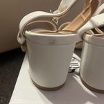 Dream Paris White Heals Photo 1