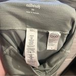 Allbirds  Women's Natural Flow Legging In a Sage Green Color size XS Photo 5