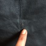 Tannery west women’s black leather midi skirt zip up back size 6 Photo 6