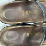 Birkenstock Size 41 10 Gizeh Sandals Birko Flor Patent Shoes Flip Flops T Straps Photo 5