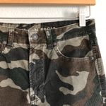 American Eagle  Outfitters Camo Corduroy Mom Jean. Size 2 Photo 3