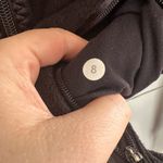 Lululemon Women’s 8 Black Sherpa Faux Fur Zip Up Jacket Photo 4