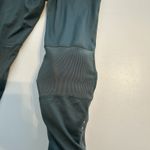 Nike  Dri-Fit Knee Length Leggings, Dark Sage Green, Sz:  S (b32) Photo 2