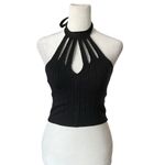 Lulus  Style Strike Black Ribbed Knit Cutout Cropped Halter Top Sz XS Photo 2