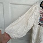 Entro Women’s Shirt Blouse Beige Floral Embroidered 3/4 Sleeve Medium Photo 5