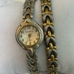 Peck & Peck Vintage Ladies Gold & Silver Tone Watch & Bracelet Set PCP4249 Photo 10