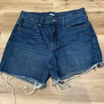 Old Navy  High Waisted Jean Mom Shorts Women’s 4 Photo 0