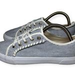 Jack Rogers  Women’s 7.5 Blue White Pinstripe Seersucker Carter Trainers Sneakers Photo 4