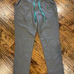 FIGS grey scrub set Photo 1